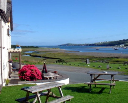waterside hotel